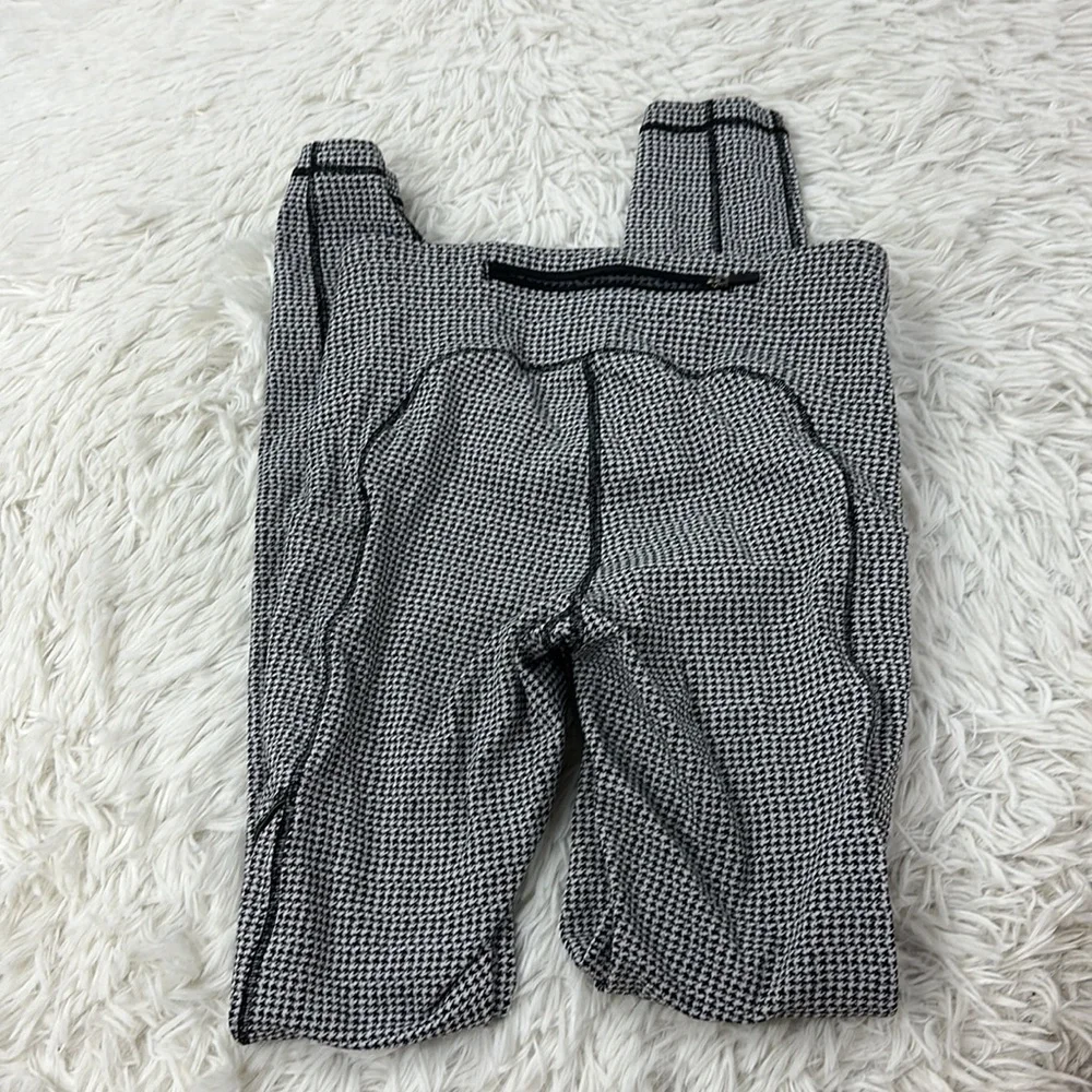 Lululemon Speed Up Tight *Full-On Luxtreme 28